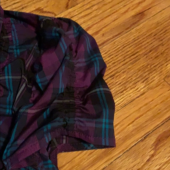 Plaid blouse - Picture 4 of 9
